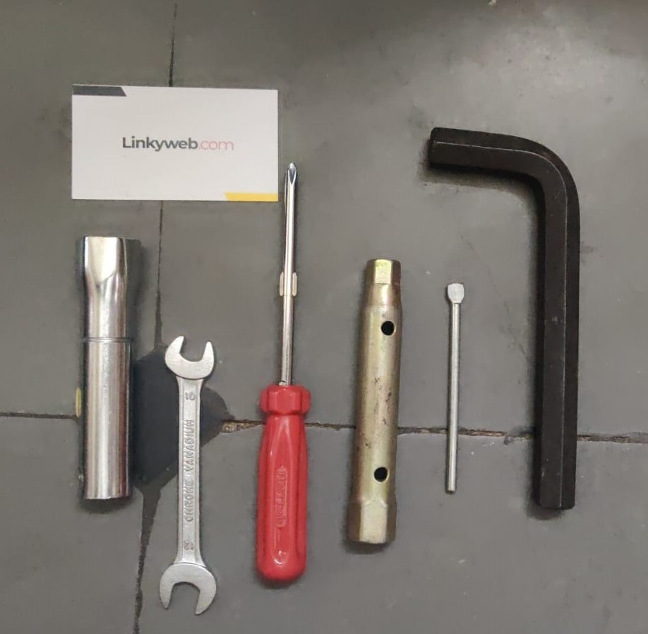 Royal Enfield Classic 500 Tool Kit Royal Enfield Classic 500 Tool Kit