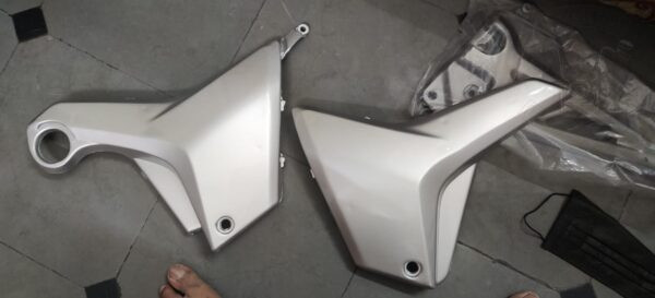 Hunk Side panel and Foot Brackets - Image 3