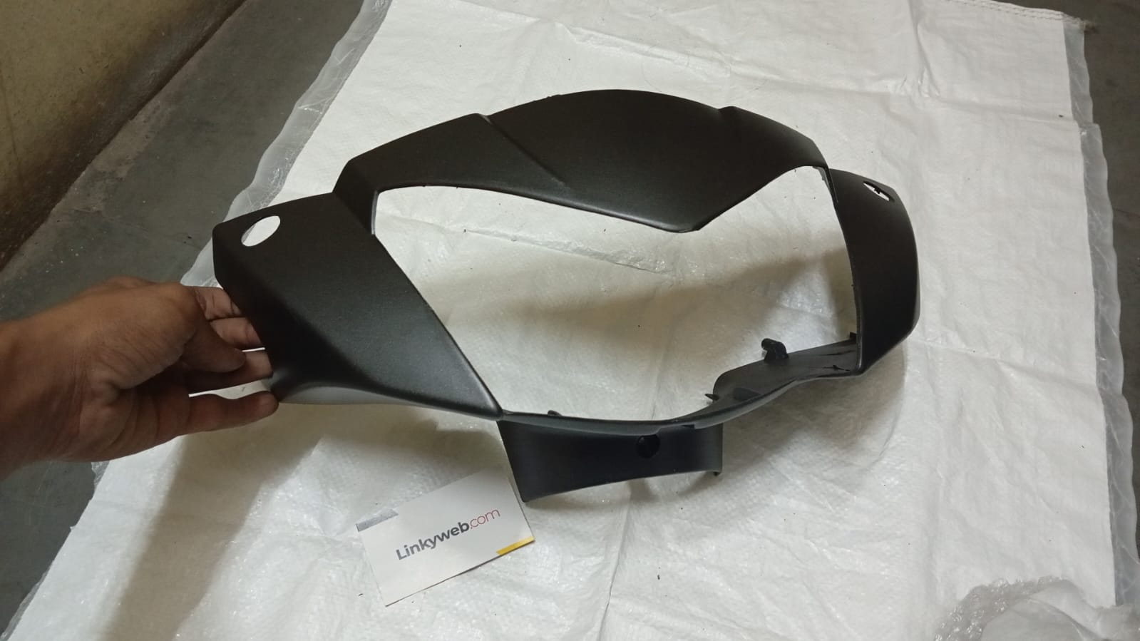 Hero Pleasure Headlight Visor Mask Fairing Hero Pleasure Headlight Visor Mask Fairing
