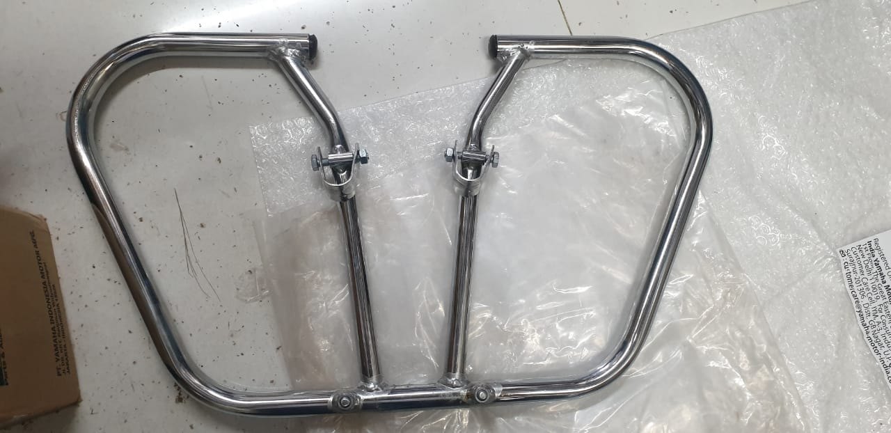 Yamaha RX 100 Leg Guard Black Yamaha RX 100 Leg Guard Black