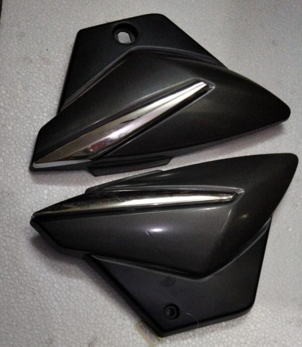 Bajaj Xcd 135cc Side Panel
