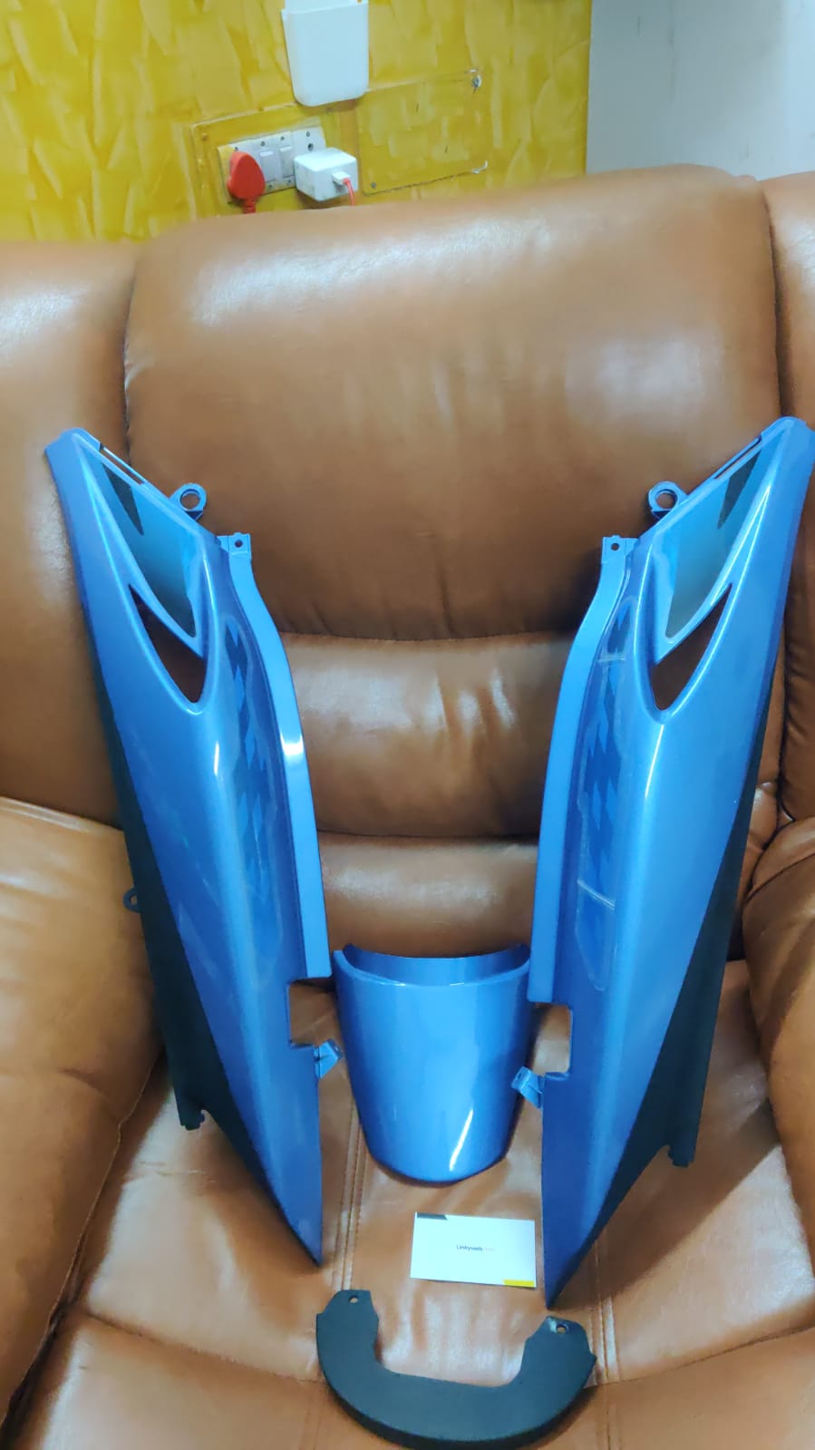 Hero Glamour Tail Panel Blue Hero Glamour Tail Panel Blue