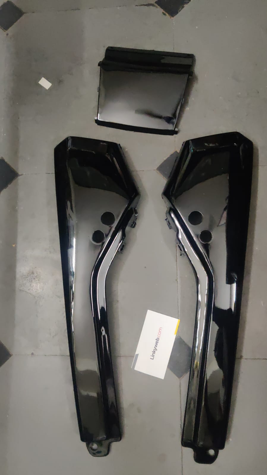 Suzuki Samurai Shogun Tail Panel Black Suzuki Samurai Shogun Tail Panel Black