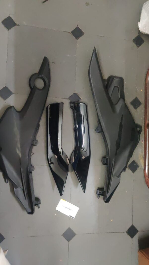 Honda Livo Side Panel