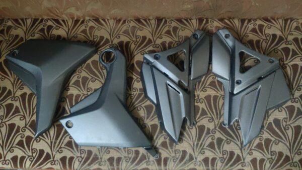 Hunk Side Panel Grey