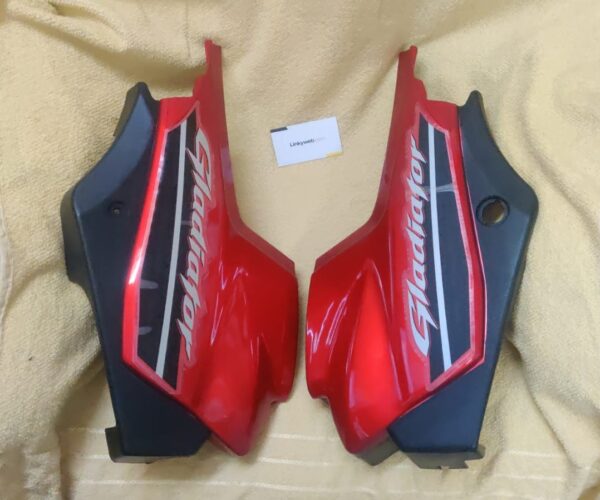 Yamaha Gladiator SS Side panel Red