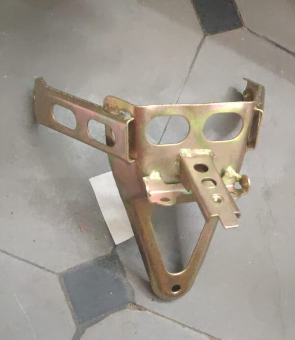 Honda Aviator Mudguard Bracket