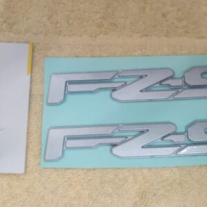 Yamaha FZ-S Silver Logo