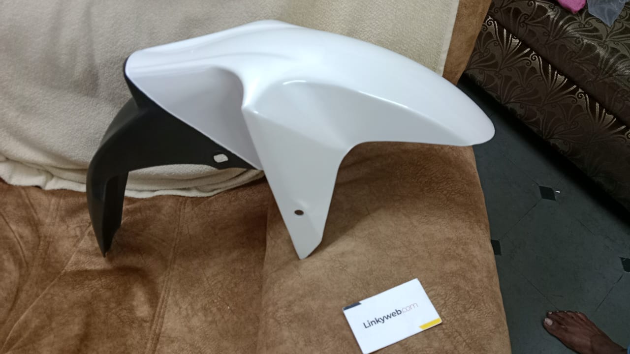 Yamaha SZR Front Mudguard White